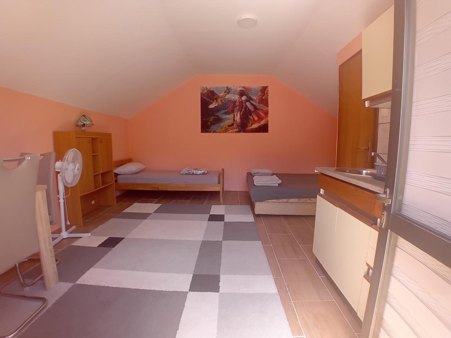 Red Apartman 2 Trebinje Buitenkant foto